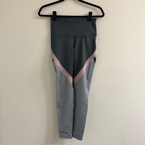 Mauve/Gray Old Navy Active Leggings